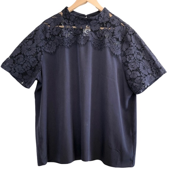 Ann Taylor, Short Sleeve, Lace Detail Blouse, Size XXL - Picture 1 of 6